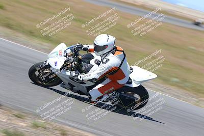 media/Apr-23-2023-TrackXperience (Sun) [[90816c9ee1]]/Level 2/session 2 turn 11/